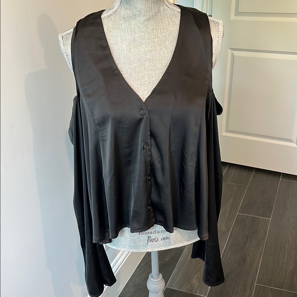 Open Shoulder Top